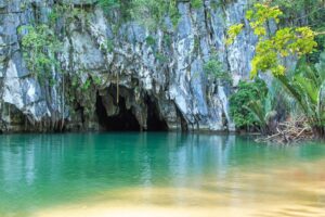 Discover the Best of Palawan: Top 10 Must-Do Experiences