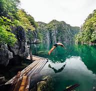 Kayangan Lake